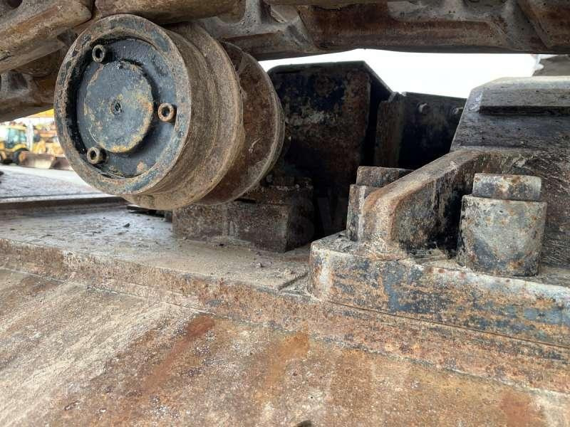 Demontāžas ekskavators Hitachi EX400LC: foto 39