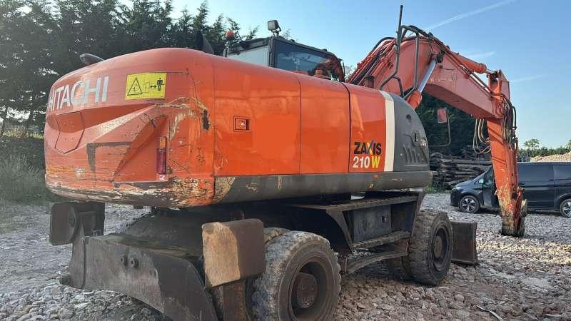 Hitachi Pelle Sur Pneus Hitachi ZX 210 W-3 - Riteņu ekskavators: foto 3 Hitachi Pelle Sur Pneus Hitachi ZX 210 W-3 - Riteņu ekskavators: foto 3