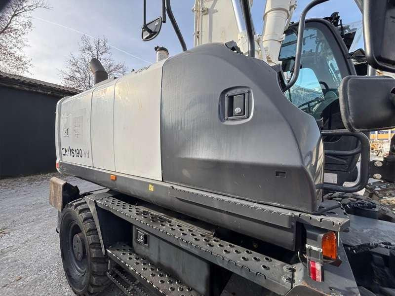 Hitachi ZX190W-5B - Riteņu ekskavators: foto 4 Hitachi ZX190W-5B - Riteņu ekskavators: foto 4