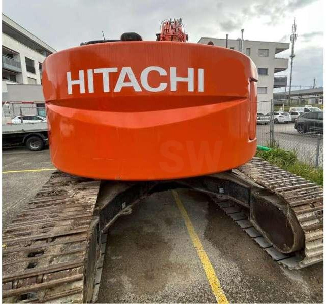 Hitachi ZX225USLC-3 - Kāpurķēžu ekskavators: foto 4 Hitachi ZX225USLC-3 - Kāpurķēžu ekskavators: foto 4