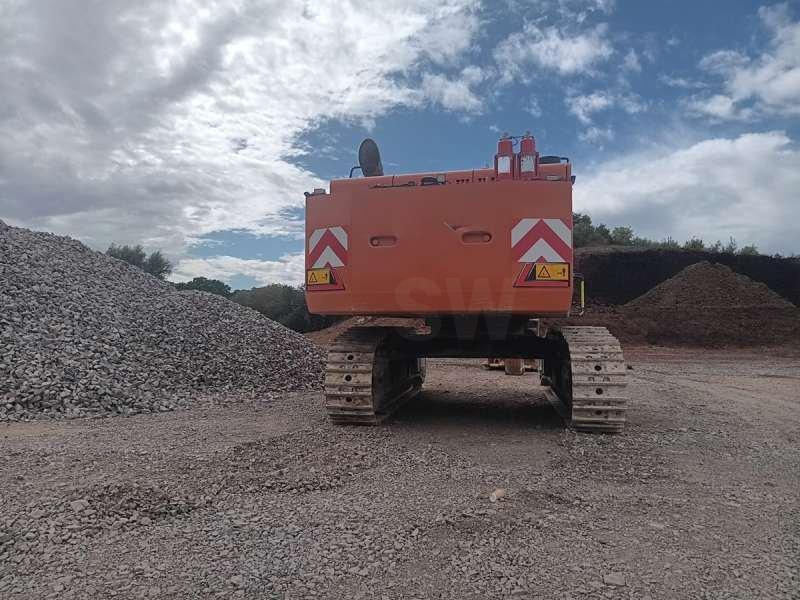 Hitachi ZX690LCR-7 - Kāpurķēžu ekskavators: foto 3 Hitachi ZX690LCR-7 - Kāpurķēžu ekskavators: foto 3