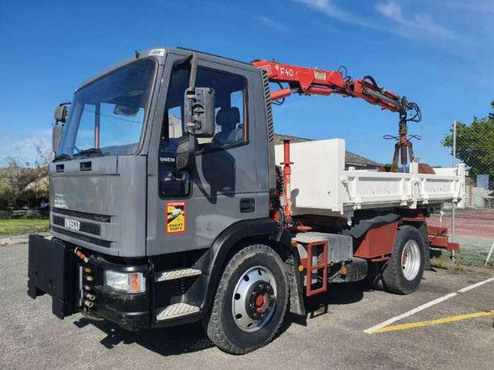 Iveco Camion Benne GRUE TECTOR 130E18 - Kravas automašīna pašizgāzējs: foto 2 Iveco Camion Benne GRUE TECTOR 130E18 - Kravas automašīna pašizgāzējs: foto 2