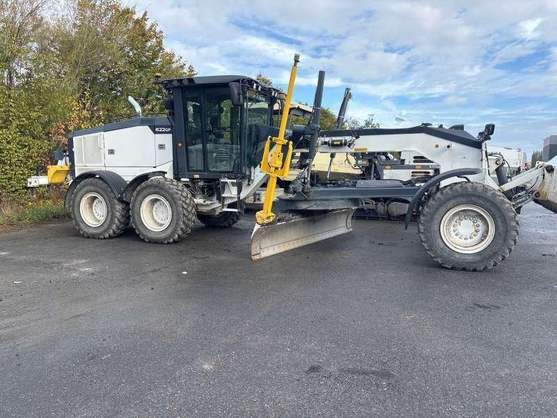 John Deere 622GP EQUIPEE GPS 3D - Greiders: foto 2 John Deere 622GP EQUIPEE GPS 3D - Greiders: foto 2