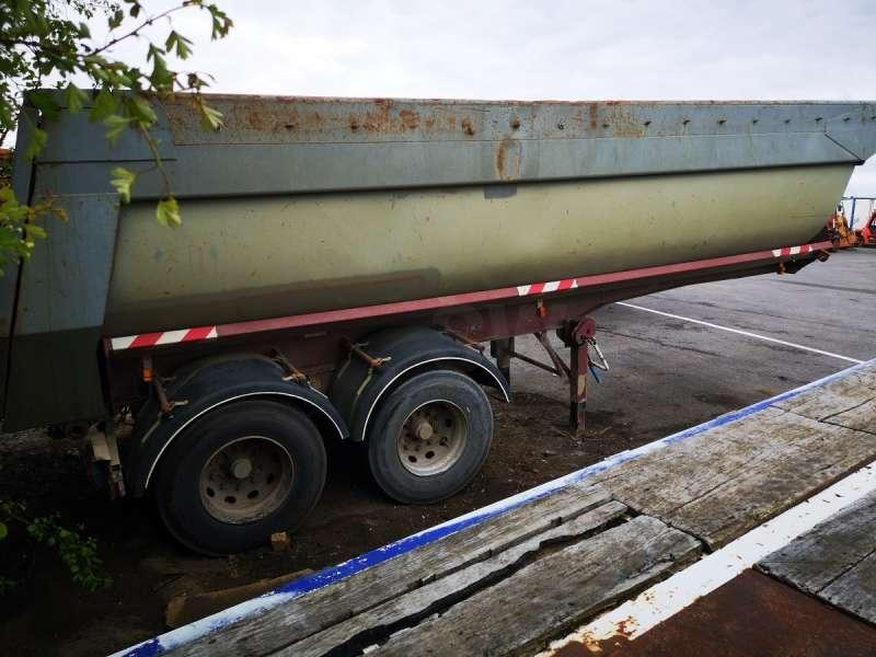 Kaiser KAISER 2 ESSIEUX - Puspiekabe pašizgāzējs: foto 5 Kaiser KAISER 2 ESSIEUX - Puspiekabe pašizgāzējs: foto 5