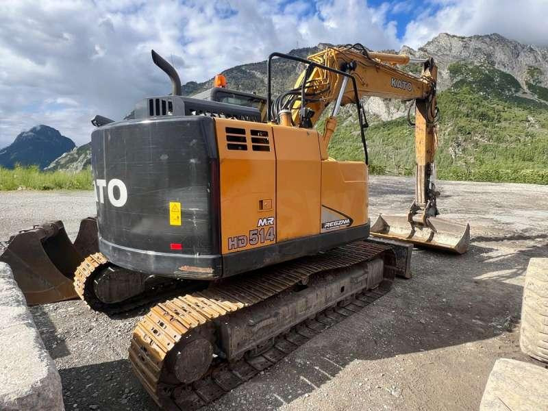 Kato HD514MR - Kāpurķēžu ekskavators: foto 2 Kato HD514MR - Kāpurķēžu ekskavators: foto 2