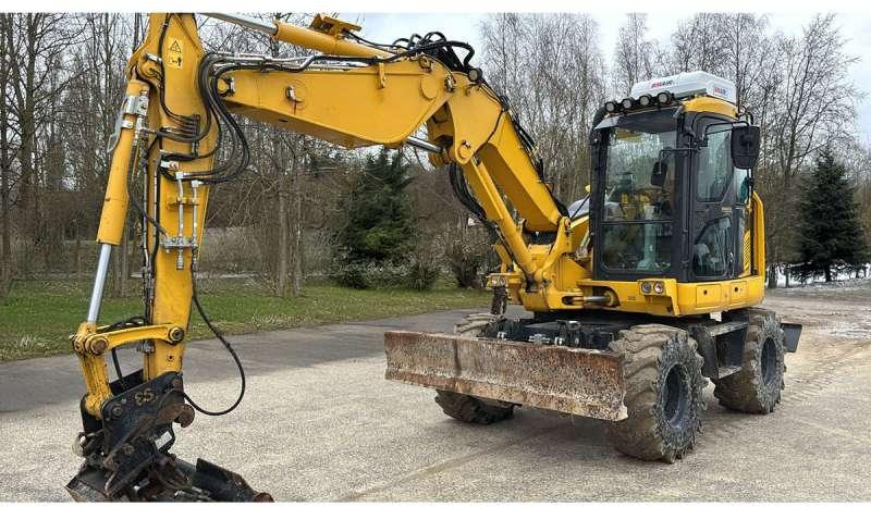 Komatsu PW98MR-11E0 - Riteņu ekskavators: foto 2 Komatsu PW98MR-11E0 - Riteņu ekskavators: foto 2