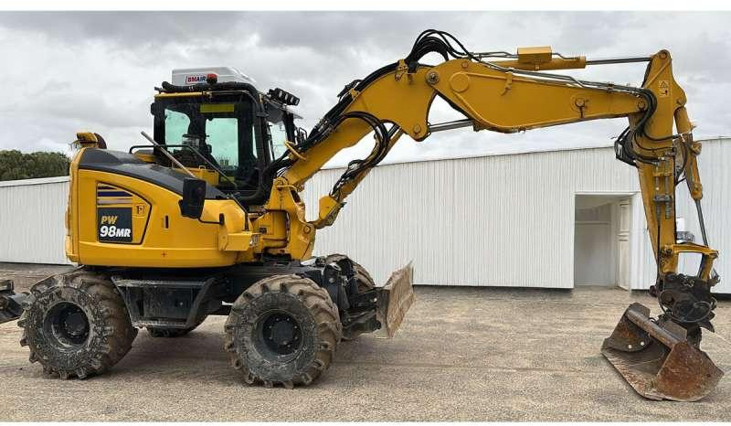 Komatsu PW98MR-11E0 - Riteņu ekskavators: foto 1 Komatsu PW98MR-11E0 - Riteņu ekskavators: foto 1