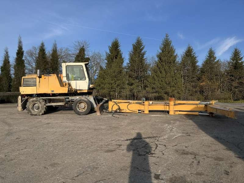 Liebherr A316 - POUR PIECES - Riteņu ekskavators: foto 2 Liebherr A316 - POUR PIECES - Riteņu ekskavators: foto 2