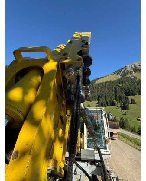 MENZI MUCK M525 - Soļojošais ekskavators-zirneklis: foto 3 MENZI MUCK M525 - Soļojošais ekskavators-zirneklis: foto 3