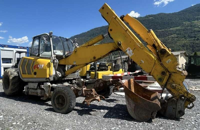MENZI MUCK Menzi Muck A91 - Soļojošais ekskavators-zirneklis: foto 1 MENZI MUCK Menzi Muck A91 - Soļojošais ekskavators-zirneklis: foto 1