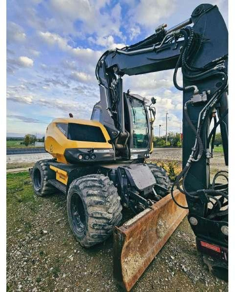 Mecalac 15 MWR - Riteņu ekskavators: foto 2 Mecalac 15 MWR - Riteņu ekskavators: foto 2