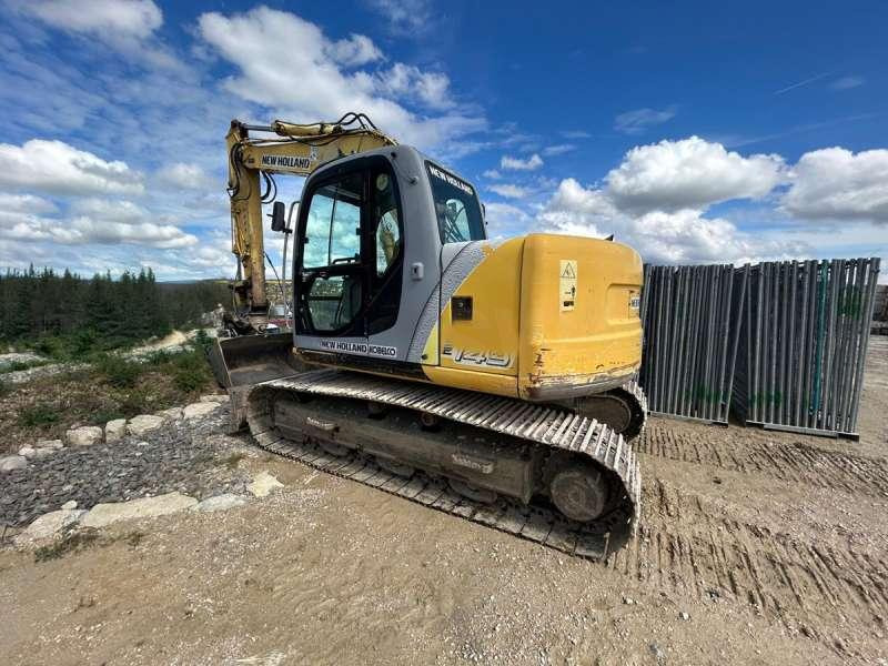 New Holland E145 - Kāpurķēžu ekskavators: foto 3 New Holland E145 - Kāpurķēžu ekskavators: foto 3