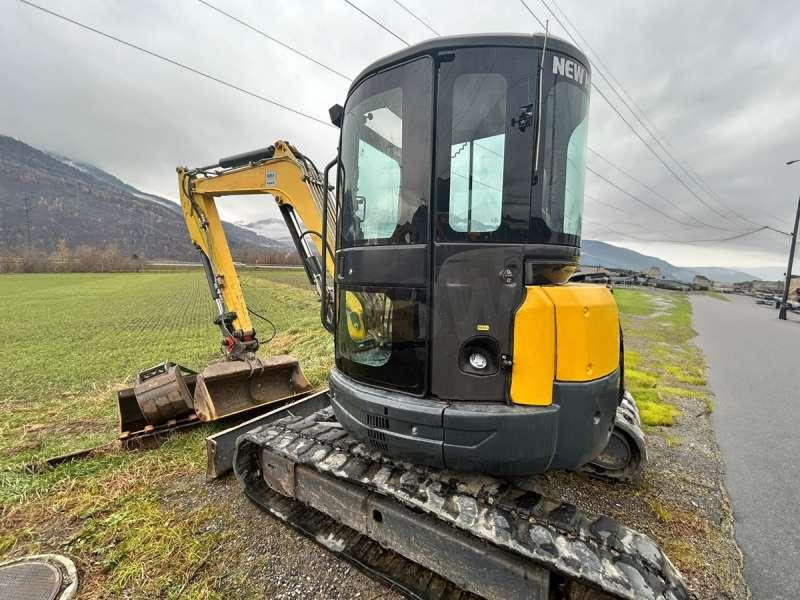 New Holland E50B SR - Mini-ekskavators: foto 5 New Holland E50B SR - Mini-ekskavators: foto 5