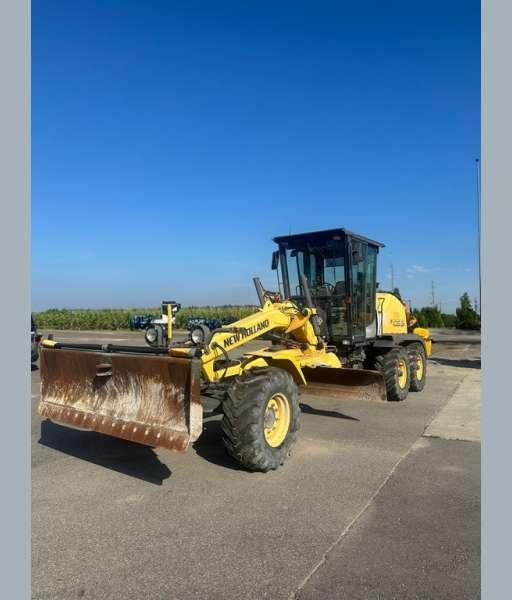 New Holland F106.6A 6X6 MACHINE SUISSE - Greiders: foto 1 New Holland F106.6A 6X6 MACHINE SUISSE - Greiders: foto 1