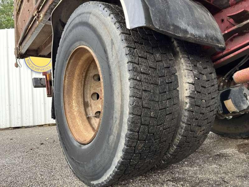Kravas automašīna pašizgāzējs Renault A GRUE PREMIUM 300: foto 18
