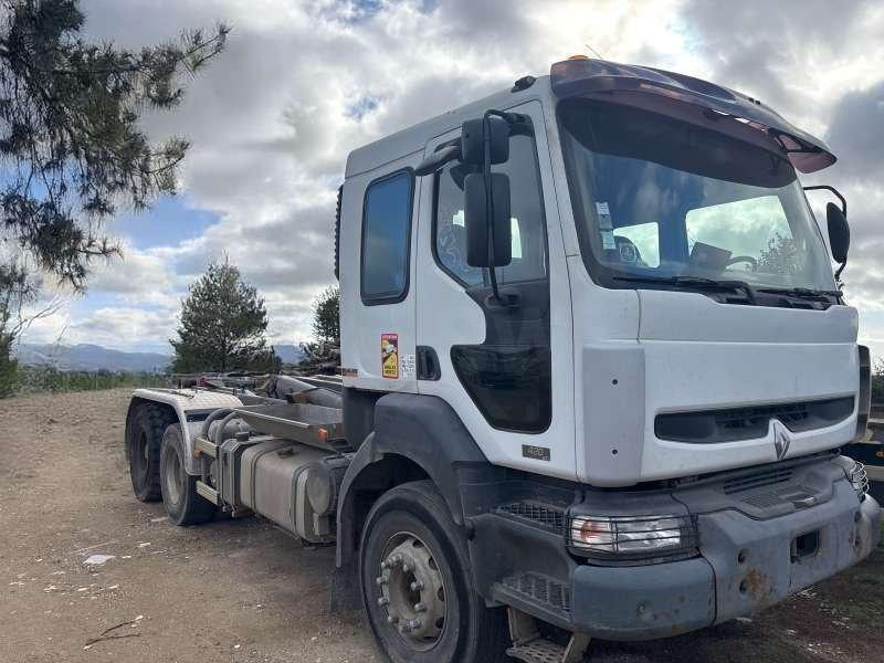 Renault Camion Ampliroll 6X4 - Pacēlājs ar āķi: foto 2 Renault Camion Ampliroll 6X4 - Pacēlājs ar āķi: foto 2