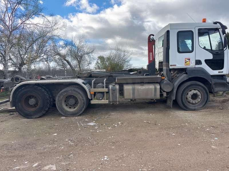 Renault Camion Ampliroll 6X4 - Pacēlājs ar āķi: foto 4 Renault Camion Ampliroll 6X4 - Pacēlājs ar āķi: foto 4