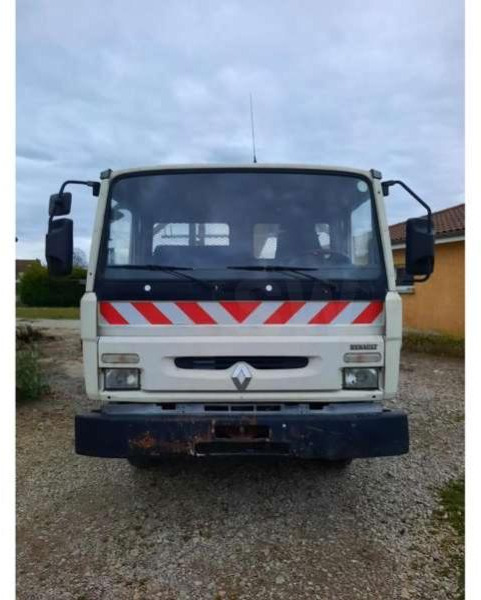 Renault Camion Benne 4X2 - Kravas automašīna pašizgāzējs: foto 3 Renault Camion Benne 4X2 - Kravas automašīna pašizgāzējs: foto 3