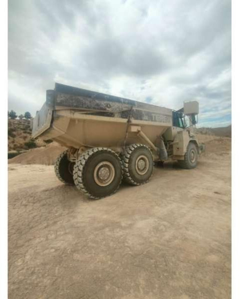 Terex TA30 - Artikulētias pašizgāzējs: foto 5 Terex TA30 - Artikulētias pašizgāzējs: foto 5