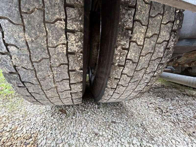Vilcējs Volvo FH12-420 4X2: foto 17