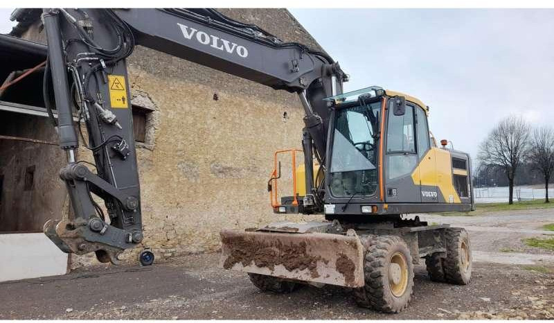 Volvo EW180E - Riteņu ekskavators: foto 1 Volvo EW180E - Riteņu ekskavators: foto 1