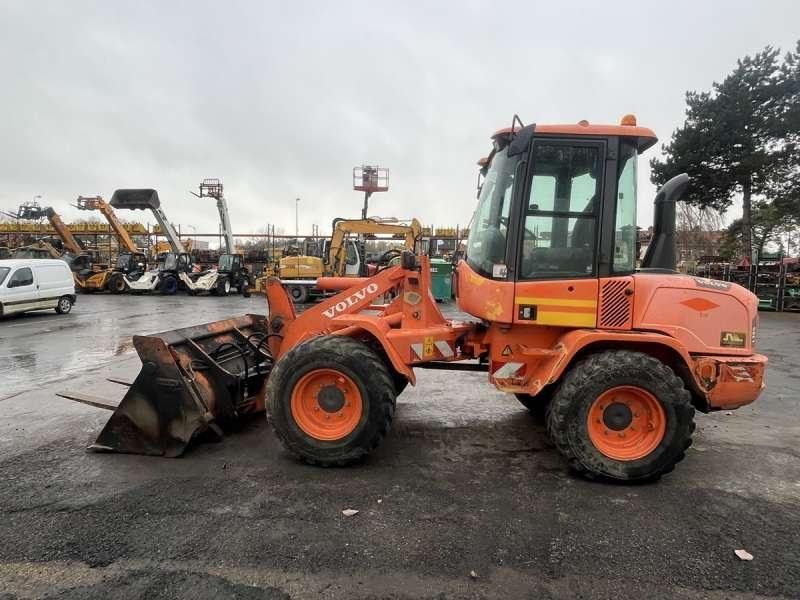 Volvo L30G - Riteņu iekrāvējs: foto 4 Volvo L30G - Riteņu iekrāvējs: foto 4