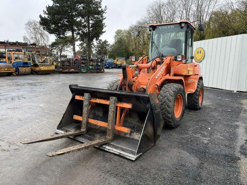 Volvo L30G - Riteņu iekrāvējs: foto 2 Volvo L30G - Riteņu iekrāvējs: foto 2