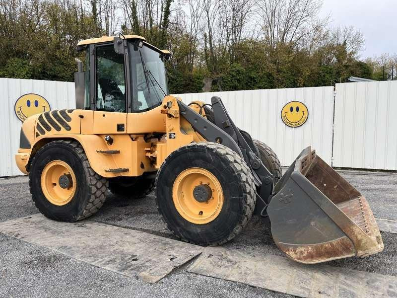 Volvo L45B-TP - Riteņu iekrāvējs: foto 1 Volvo L45B-TP - Riteņu iekrāvējs: foto 1