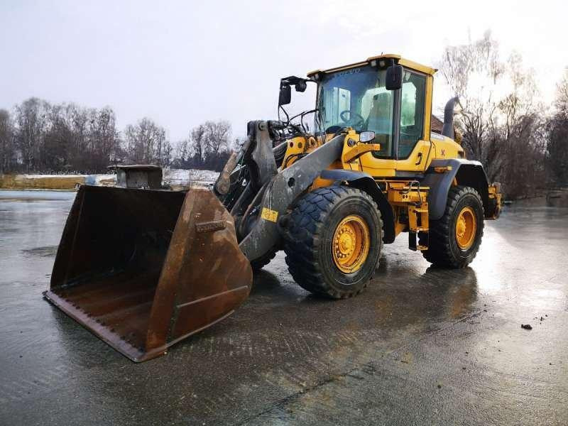 Volvo L70G - Riteņu iekrāvējs: foto 2 Volvo L70G - Riteņu iekrāvējs: foto 2