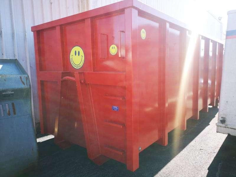 Ouverte - 30m3 - 10 Tonnes DIB - sur commande - Huka konteiners: foto 1 Ouverte - 30m3 - 10 Tonnes DIB - sur commande - Huka konteiners: foto 1