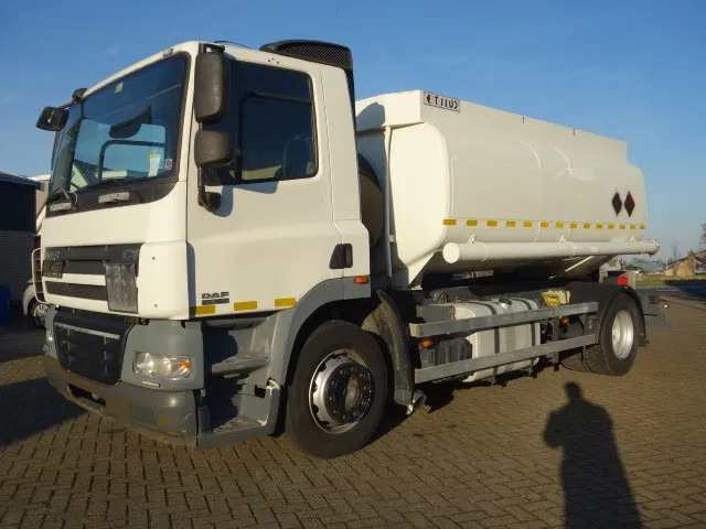 DAF CF 360 13000 LITER MANUAL GEARBOX EURO5 - Autocisterna: foto 1 DAF CF 360 13000 LITER MANUAL GEARBOX EURO5 - Autocisterna: foto 1