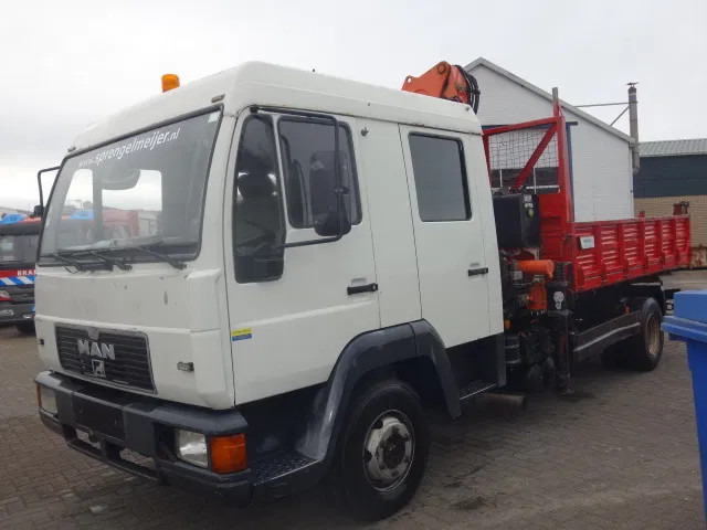 MAN 12.224 DC,8,5 TON ATLAS KRAAN,KIPPER,MANUAL POMP - Kravas automašīna pašizgāzējs, Kravas auto ar manipulatoru: foto 5 MAN 12.224 DC,8,5 TON ATLAS KRAAN,KIPPER,MANUAL POMP - Kravas automašīna pašizgāzējs, Kravas auto ar manipulatoru: foto 5