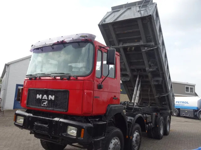 MAN 35-403 meiller kipper 8x6 - Kravas automašīna pašizgāzējs: foto 2 MAN 35-403 meiller kipper 8x6 - Kravas automašīna pašizgāzējs: foto 2