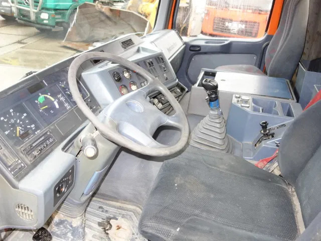 Šasija kravas automašīna Mercedes-Benz Actros 3235 8x4 steelsprings,manual gearbox: foto 8