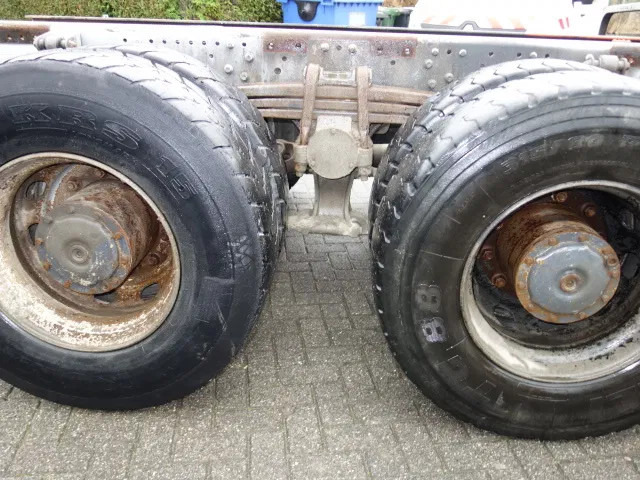 Mercedes-Benz Actros 3235 8x4 steelsprings,manual gearbox - Šasija kravas automašīna: foto 5 Mercedes-Benz Actros 3235 8x4 steelsprings,manual gearbox - Šasija kravas automašīna: foto 5