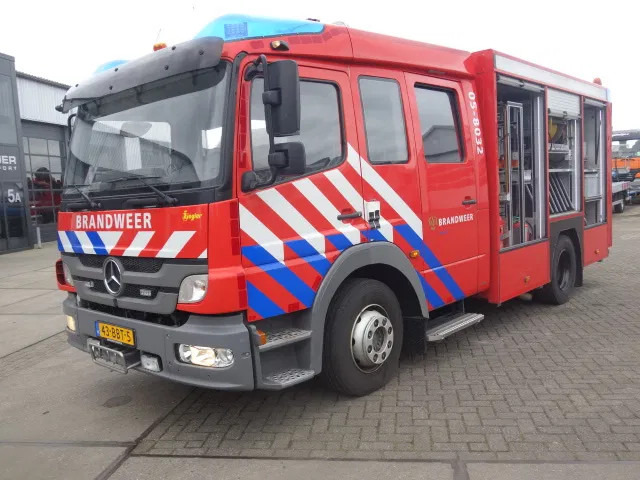 Ugunsdzēsēju mašīna Mercedes-Benz Atego 1426 ZIEGLER 2000 LITER EURO 5: foto 6