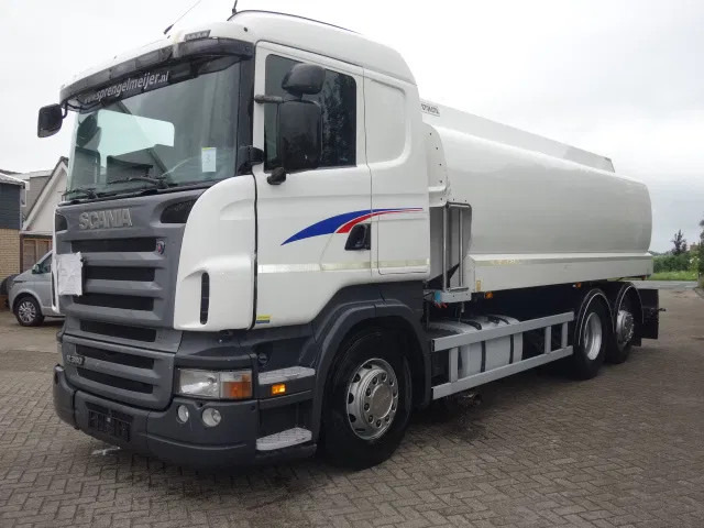 Scania R380 6X2 19200 LITER TANK,MANUAL GEARBOX - Autocisterna: foto 2 Scania R380 6X2 19200 LITER TANK,MANUAL GEARBOX - Autocisterna: foto 2
