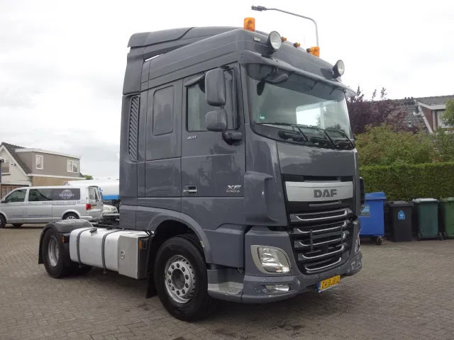 DAF XF 460 NL TREKKER TOP STAAT - Vilcējs: foto 1 DAF XF 460 NL TREKKER TOP STAAT - Vilcējs: foto 1
