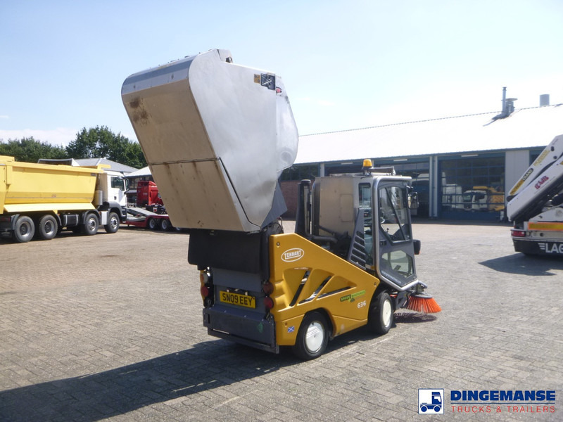 Ielu tīrīšanas mašīna Applied sweeper Green machine 636: foto 7