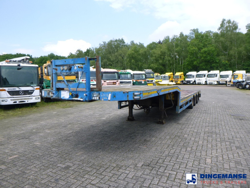 Broshuis 3-axle semi-lowbed trailer 45 t / extendable - Puspiekabe zema profila platforma: foto 1 Broshuis 3-axle semi-lowbed trailer 45 t / extendable - Puspiekabe zema profila platforma: foto 1