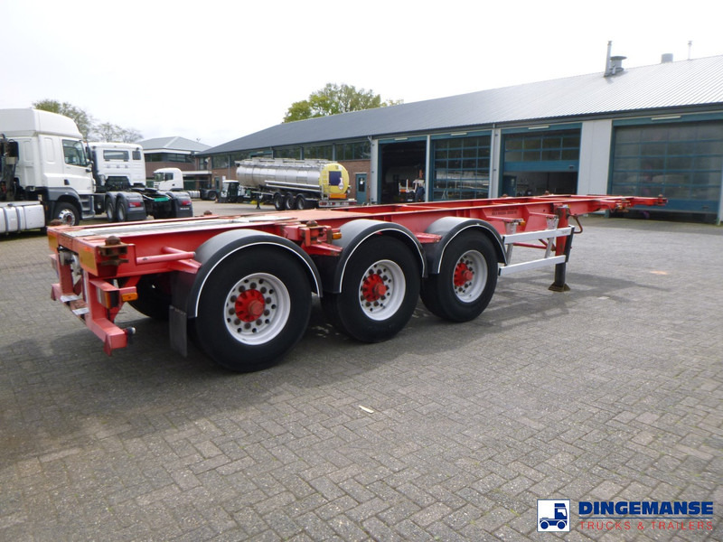 Burg 3-axle container chassis 20-30 ft - Puspiekabe noņemamā virsbūve/ Konteineru vedējs: foto 4 Burg 3-axle container chassis 20-30 ft - Puspiekabe noņemamā virsbūve/ Konteineru vedējs: foto 4