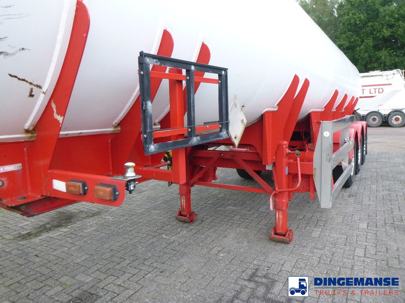 Puspiekabe cisterna Clayton Gas tank steel 31.8 m3 (low pressure 10 bar): foto 7