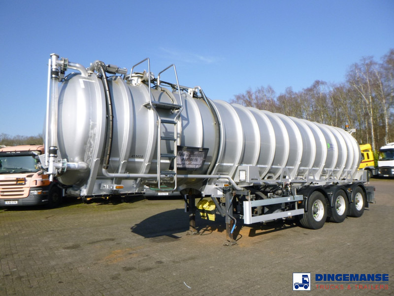 Crossland Vacuum tank alu 33.4 m3 / 1 comp - Puspiekabe cisterna: foto 1 Crossland Vacuum tank alu 33.4 m3 / 1 comp - Puspiekabe cisterna: foto 1