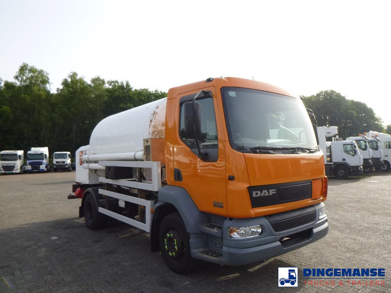 DAF LF 55.180 4x2 RHD ARGON gas truck 5.9 m3 - Autocisterna: foto 2 DAF LF 55.180 4x2 RHD ARGON gas truck 5.9 m3 - Autocisterna: foto 2