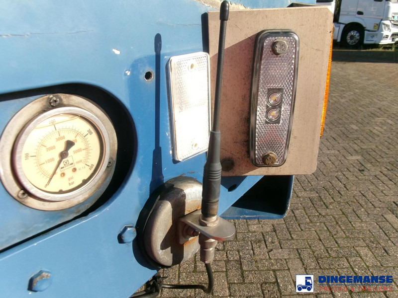 Puspiekabe zema profila platforma Goldhofer 3-axle lowbed trailer STZ-V 3-33/80A 56 t / ext. 13.6 m: foto 17 Puspiekabe zema profila platforma Goldhofer 3-axle lowbed trailer STZ-V 3-33/80A 56 t / ext. 13.6 m: foto 17