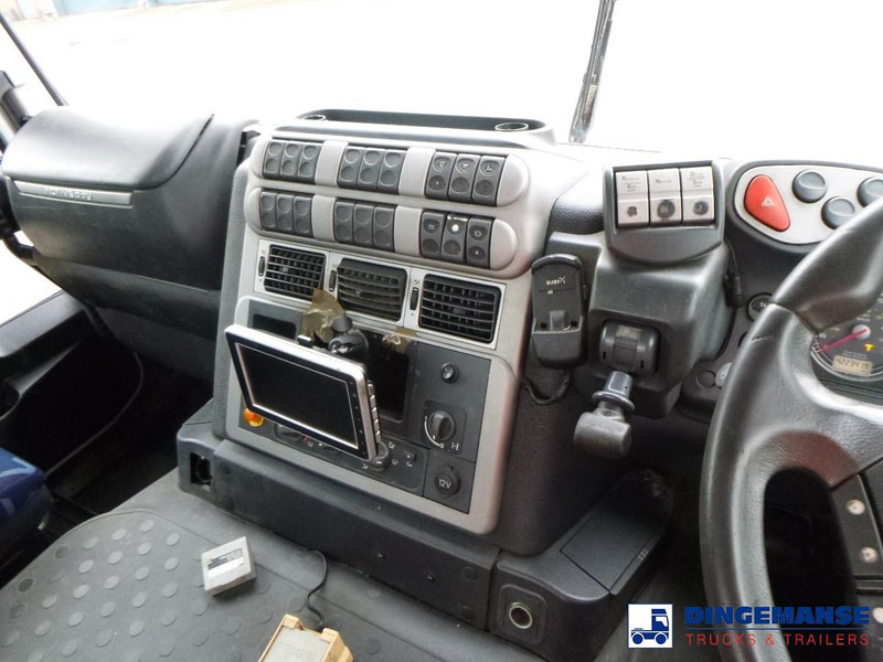 Kravas auto ar manipulatoru Iveco AD260S31Y/PS 6x2 RHD + Atlas 135.2E-A2: foto 18 Kravas auto ar manipulatoru Iveco AD260S31Y/PS 6x2 RHD + Atlas 135.2E-A2: foto 18