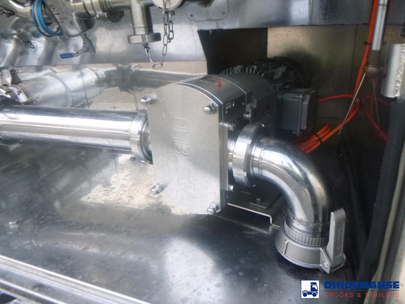 Puspiekabe cisterna LAG Food tank inox 32m3 / 3 comp + pump + steam heating + webasto: foto 8