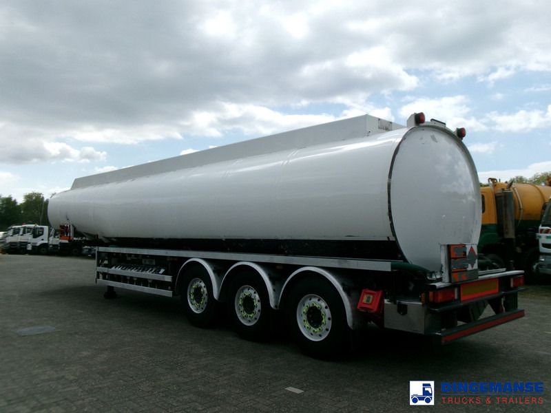 Lakeland Fuel tank alu 42.8 m3 / 6 comp + pump - Puspiekabe cisterna: foto 3 Lakeland Fuel tank alu 42.8 m3 / 6 comp + pump - Puspiekabe cisterna: foto 3