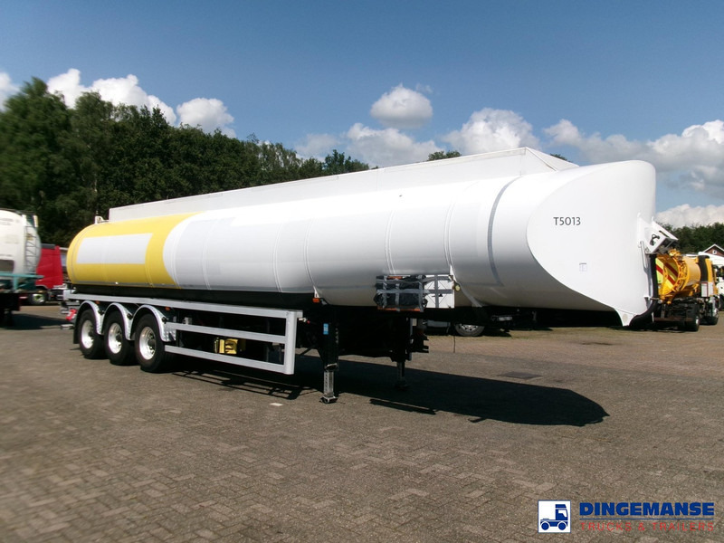 Lakeland Fuel tank alu 43 m3 / 6 comp - Puspiekabe cisterna: foto 2 Lakeland Fuel tank alu 43 m3 / 6 comp - Puspiekabe cisterna: foto 2