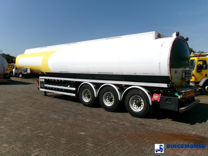 Lakeland Fuel tank alu 43 m3 / 6 comp - Puspiekabe cisterna: foto 3 Lakeland Fuel tank alu 43 m3 / 6 comp - Puspiekabe cisterna: foto 3